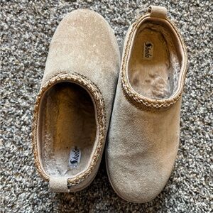 SHEIN Tan Women's Slippers